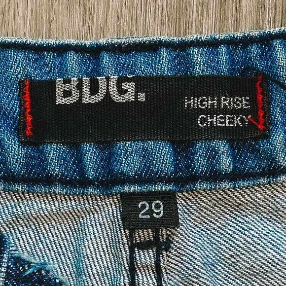 BDG Tye Dye High Waisted Jean Shorts - Picture 8 of 8